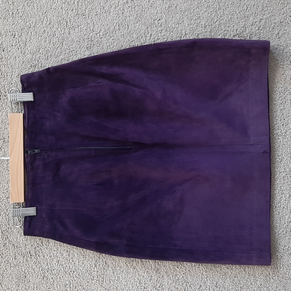 Women's Vintage Purple Suede Danier Midi Pencil Skirt Size 4 - Picture 4 of 12